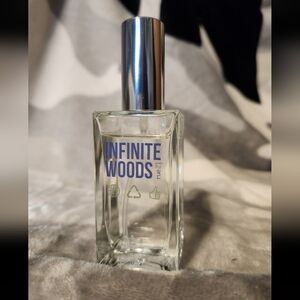 Infinite Woods men's cologne